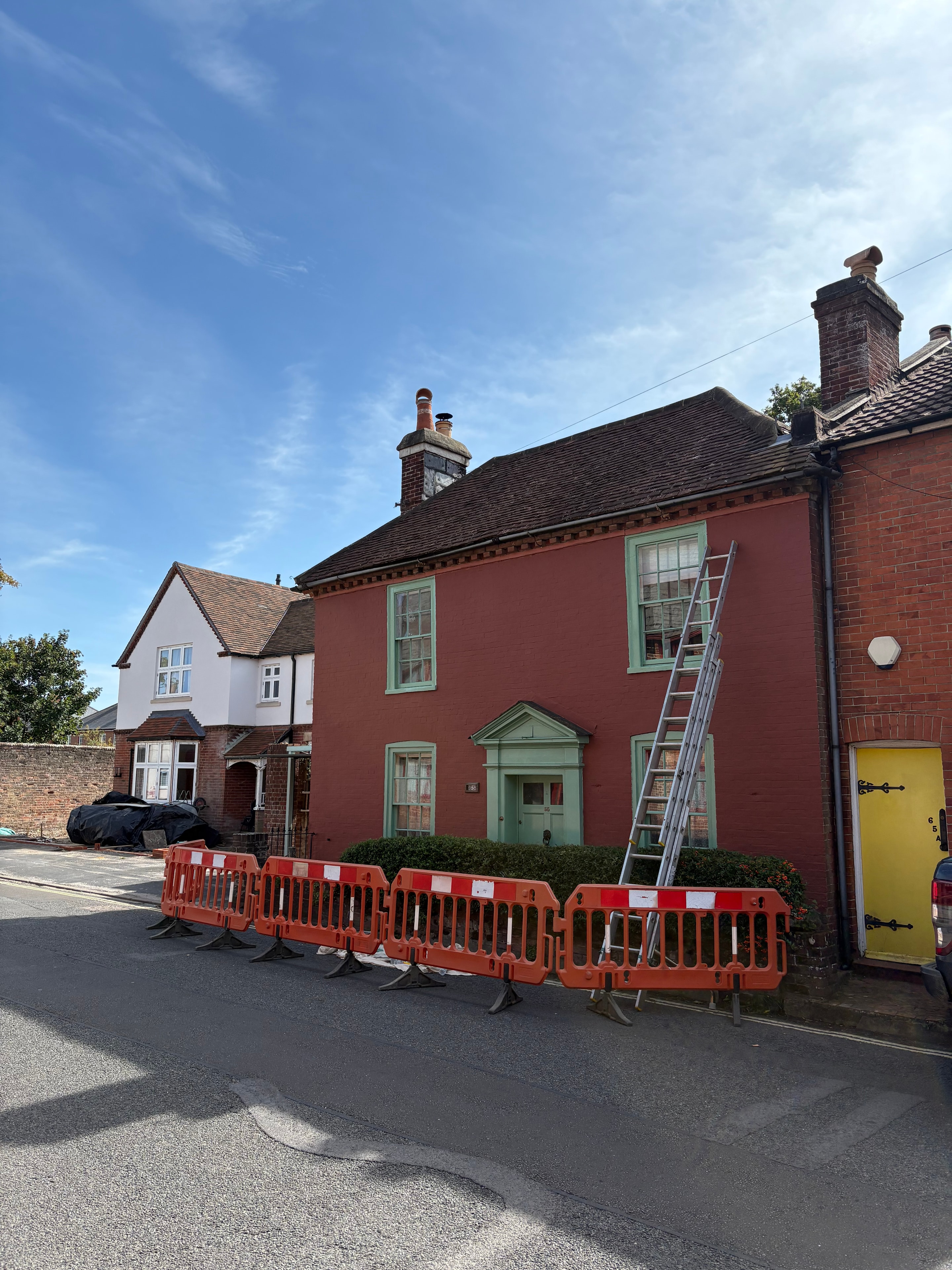 Exterior repaint • Cobham